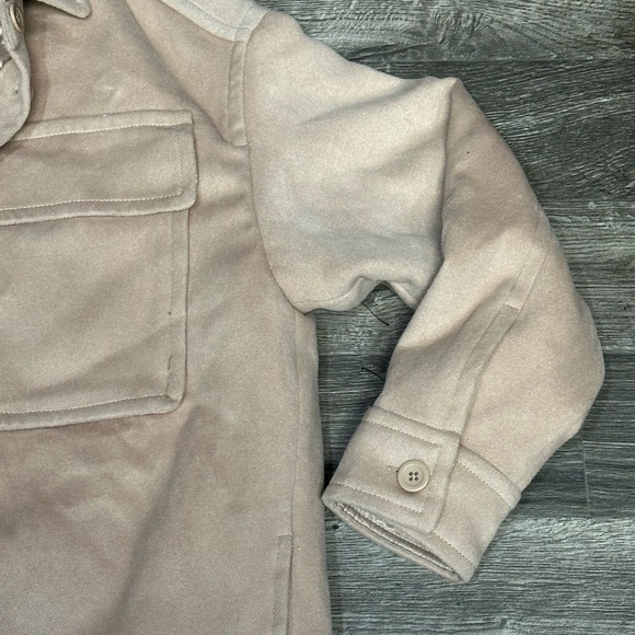 Abercrombie & Fitch Beige Shirt Jacket - Picture 7 of 12